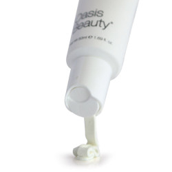 Oasis Beauty Apple a Day SPF 25 Brightening Facial Moisturiser 50ml Oasis Beauty Apple a Day SPF 25 Brightening Facial Moisturiser 50ml